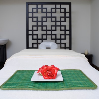 spa-treatment-room