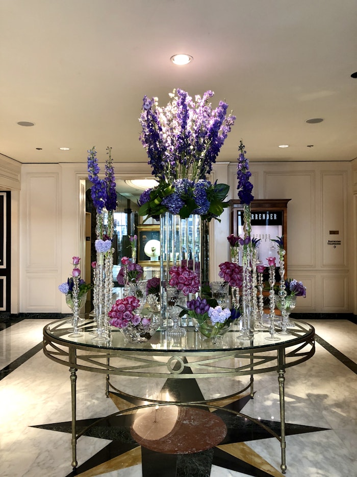 Entrance-Beverly-Wilshire-Four-Seasons